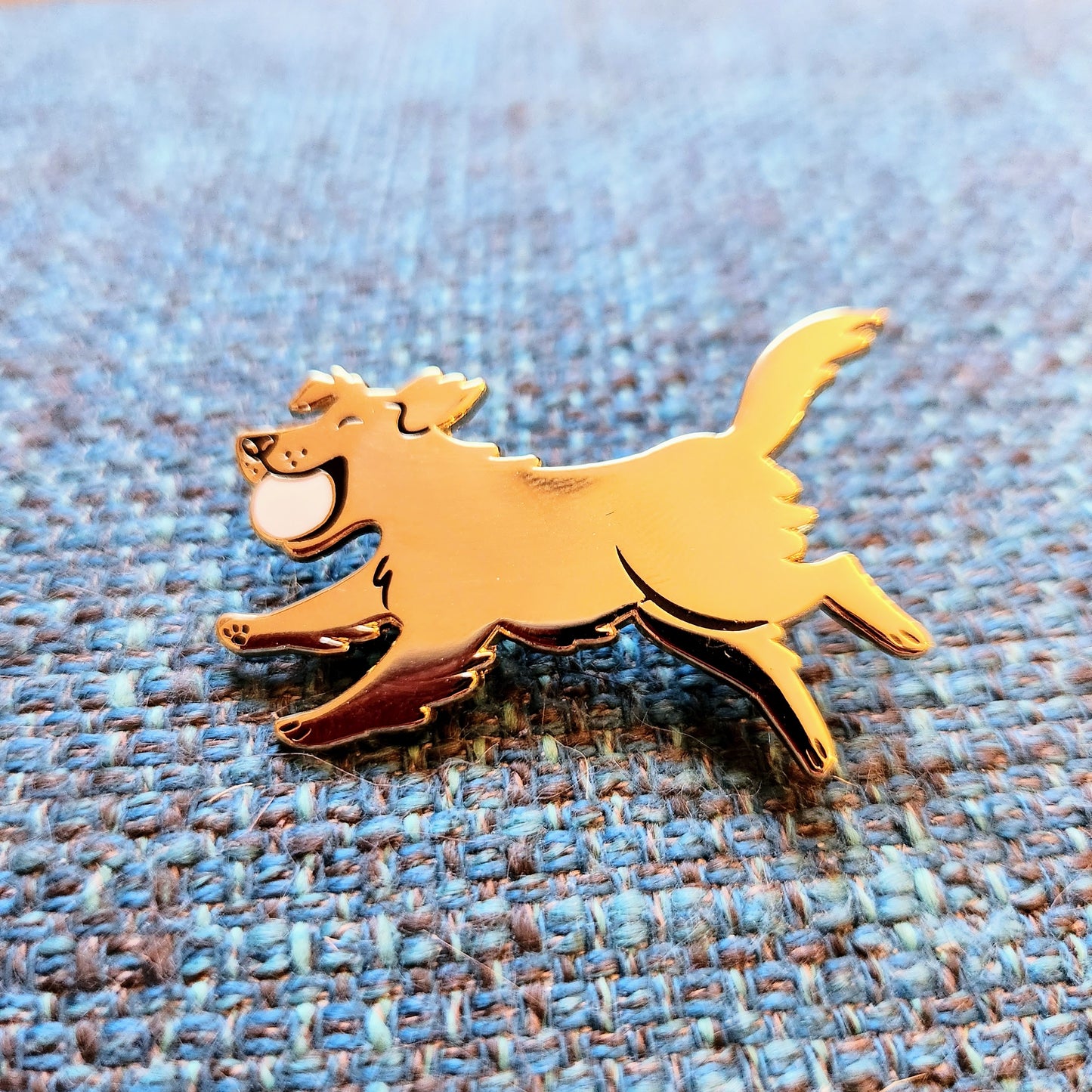 GOLDEN RETRIEVER Pin