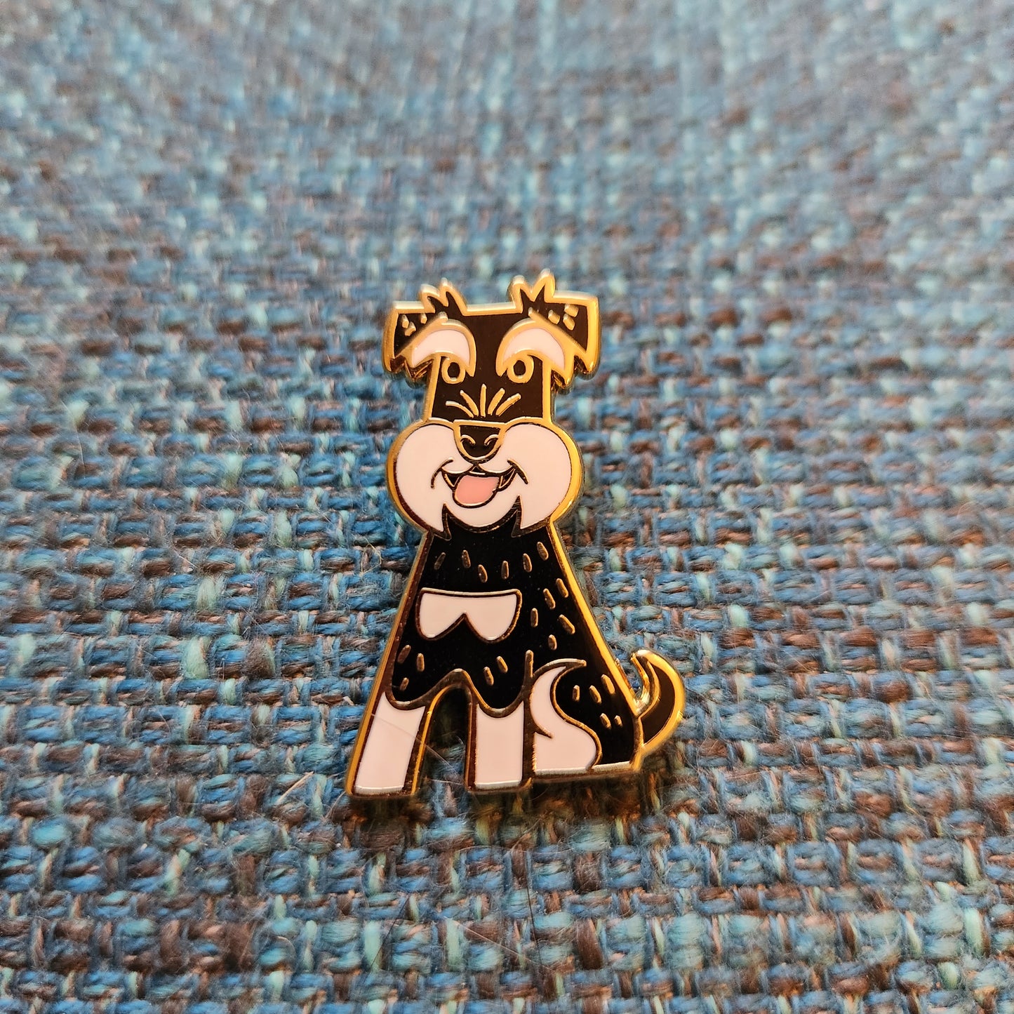 SCHNAUZER Pin