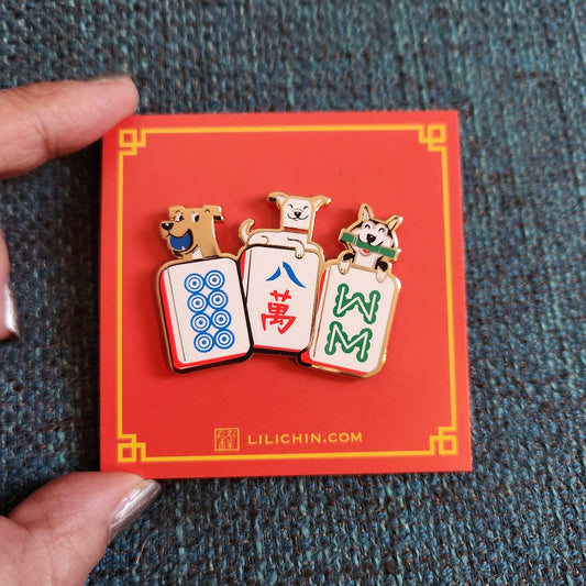 3 LUCKY DOGS MAHJONG PIN